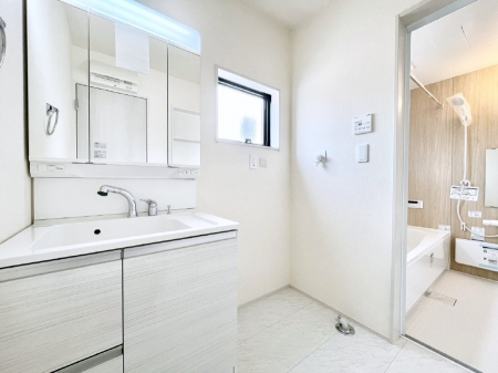 ���̑��@���������Ă���̂Ŏ��C�̑����ꏊ�ł����C���\���s���܂��B�����̐g�x�x���C�����ǂ��I