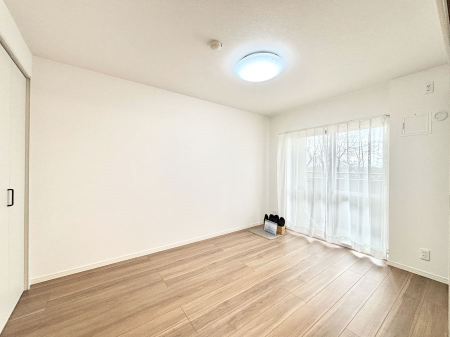 ���̑����ρ@�o���R�j�[���J�������v���X���Ă����m��  