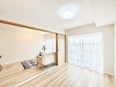 ���̑����ρ@�o���R�j�[���J�������v���X���Ă����m��  