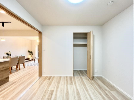 �q�������@���q���܂̂������Ƃ��Ă��I�ߗނ̐������ڂɕ֗��ȃN���[�[�b�g�t���̗m���B