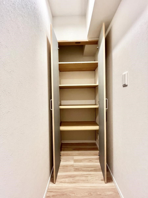 ���̑����ρ@�L�����[�B�|�������G�߂̏��������[���邱�Ƃ��ł��܂��B