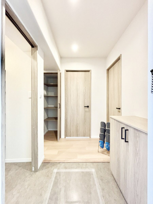 ���ց@�Ƒ��̋A��₨�q�l�������������}���錺��