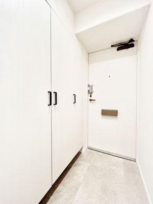 ���ց@���ʔ��t���̌��ւł����C�����ǂ����Ƒ��₨�q�l���}�����܂��B