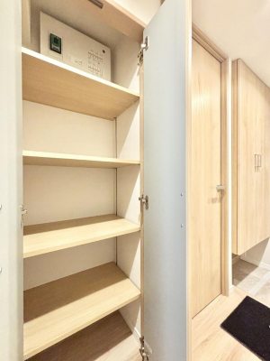 ���̑����ρ@�L�����[�B�|�������G�߂̏��������[���邱�Ƃ��ł��܂��B