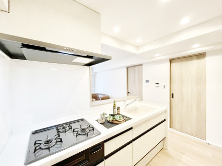 �L�b�`���@�������������I�ɁA�y�����I�V�X�e���L�b�`��