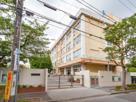 ���ӊ��@���w�Z 790m �]�ː�旧�掵�������w�Z