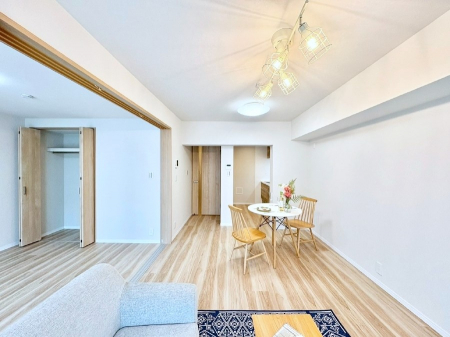 ���̑����ρ@���邢�z���������A�����̕��͋C�ɖ��������_�C�j���O�B   