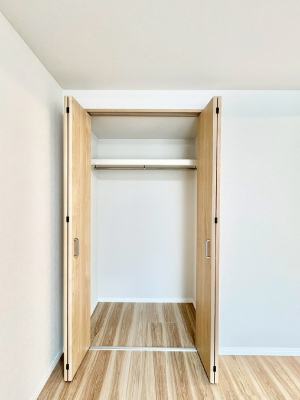 ���[�@�����Ղ�̎��[�X�y�[�X�ł��ł��Z��Ԃ��X�b�L���ۂĂ���