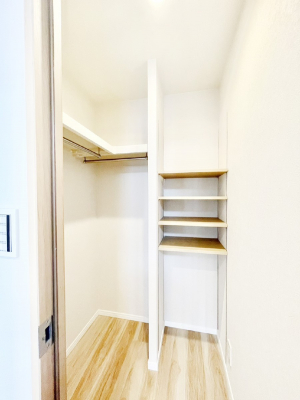 ���̑��@�ߗނ��n���K�[�Ɋ|�����܂܎��[�ł���WIC�B�ߗނ̐������ڂ����₷���ĕ֗��ł��I