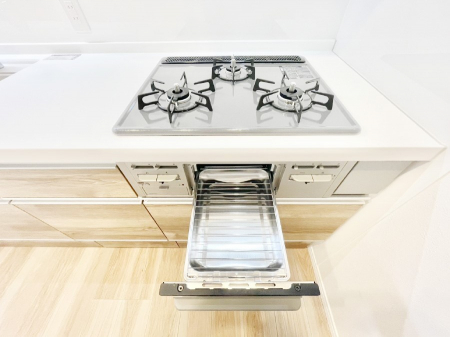 ���̑����ρ@�����̂������ɑ劈��I�R���R�����E�O�����t���̃r���g�C���R�����B