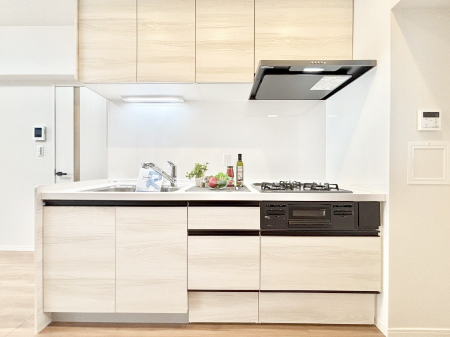 �L�b�`���@�������������I�ɁA�y�����I�V�X�e���L�b�`��