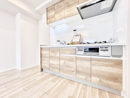 �L�b�`���@�������������I�ɁA�y�����I�V�X�e���L�b�`��