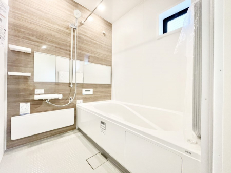 �����@����̔�������Ă���閾�邢�������̂���o�X���[��