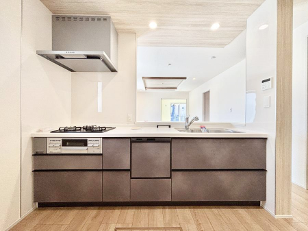 �L�b�`���@�������������I�ɁA�y�����I�V�X�e���L�b�`��  �@