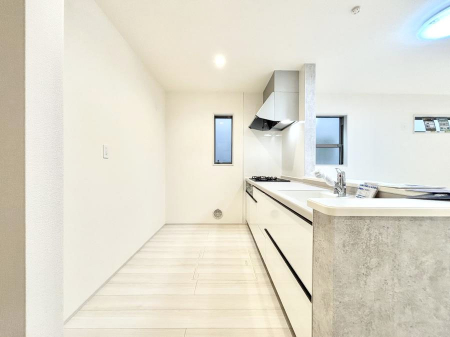 �L�b�`���@��Ƃ肠��L�b�`���ł͂��Ƒ��Ɗy�������������ł��܂��B