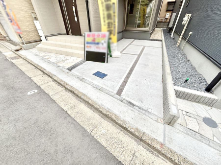 �@�����Ɍ������Ȃ����ԃX�y�[�X�B