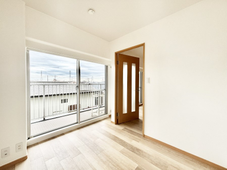 �Q���@���邢�o���R�j�[�T�C�h�ɗm����ݒu�B�ڊo�߂̗ǂ��Q���ɁB