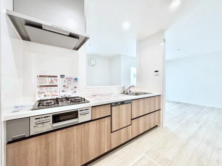 �L�b�`���@�H��@�E�򐅊�E�R�c���R�����Ȃǃf�U�C�������@�\�������˔������V�X�e���L�b�`���I