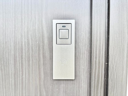 ���ց@���N���N�J���I�X�}�[�g�R���g���[���L�[�B