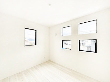 �Q���@�g���₷���`�Ńx�b�g��Ƌ�̒u�����ɂ����邱�Ƃ�����܂���B   