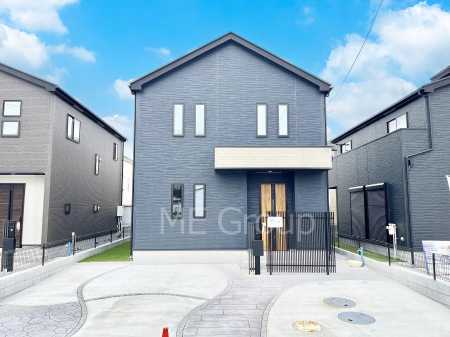 ���n�O�ώʐ^�@�������ꂽ�O�ρA�㎿�ȏZ��Ԃ��L���鎺���͉i�����S���ĉ߂�����Z���ł��B 