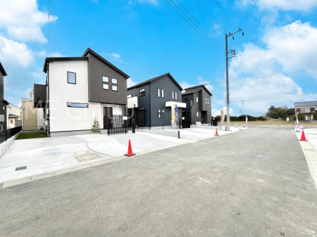 ���n�O�ώʐ^�@�O�ʓ��H�͂�����Ɛ�������Ă��܂�  