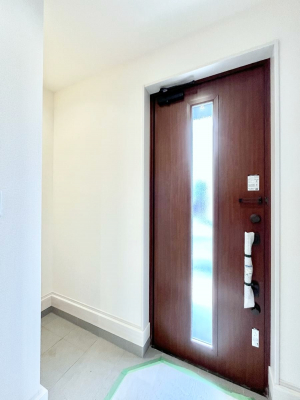 ���ց@�V���[�Y�C���N���[�N�t���̌��ցB�Ƒ��S���̌C��J��Ȃǂ���������[�ł��܂��B