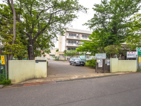 ���ӊ��@���w�Z 790m ���s�����������w�Z