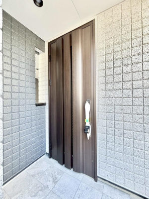 ���ց@�V���v���ŗ������������͋C�̌��֎���