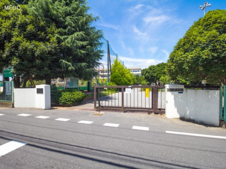 ���ӊ��@���w�Z 1120m ���s������l���w�Z