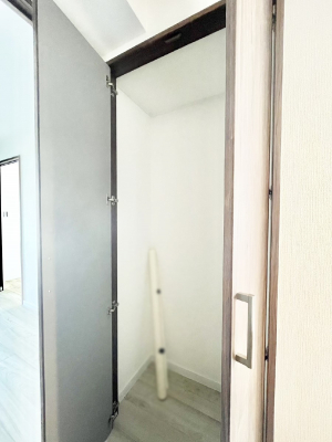 ���̑����ρ@�L�����[�B�|�������G�߂̏��������[���邱�Ƃ��ł��܂��B