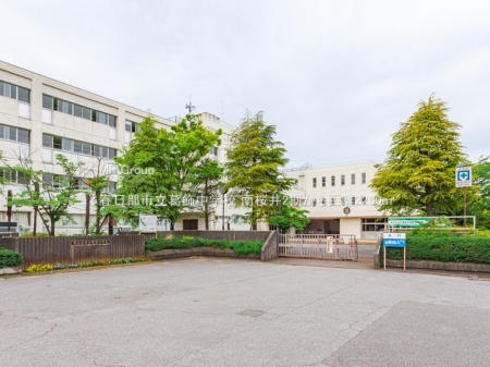 ���ӊ��@���w�Z 2200m �t�����s���������w�Z