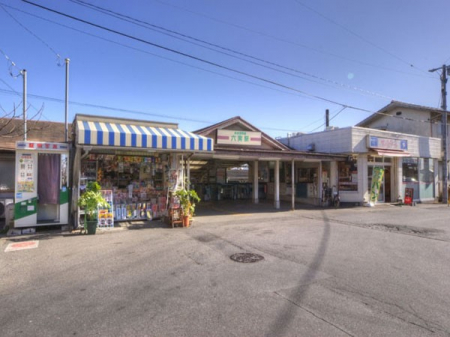 ���ӊ��@�w 800m �Z���w