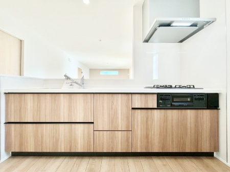 �L�b�`���@�������������I�ɁA�y�����I�V�X�e���L�b�`��