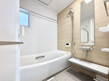 �����@����̔�����₷��؂ȃo�X�^�C���B�������Ƃ����C���y����Ŕ����Ƃ肽���ł��ˁI  