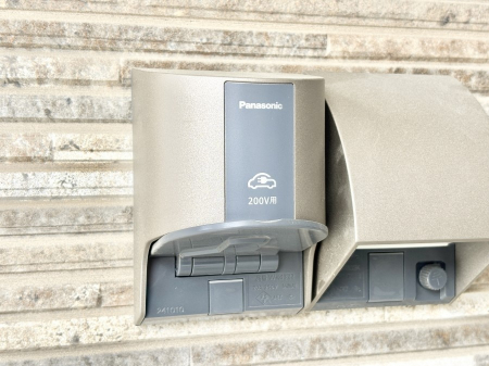 ���̑��@����ƕ֗��ȊO�R���Z���g�Ƃd�u�[�d�p���O�R���Z���g 