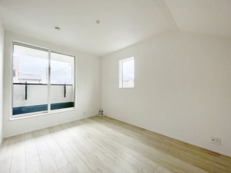 ���̑����ρ@�o���R�j�[���J�������v���X���Ă����m��