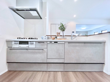 �L�b�`���@�������������I�ɁA�y�����I�V�X�e���L�b�`��  