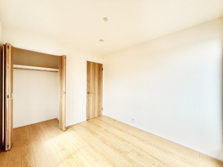 �q�������@�q�������ɂ��������߂Ȏ��[�X�y�[�X�����Ղ�̋���