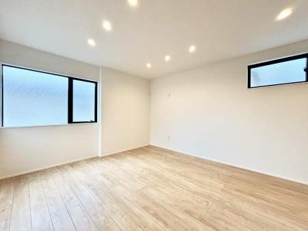 �q�������@�Q�ʍ̌��ŋC�����悭���R�������������̂ł��q�l�̂������ɂ��s�b�^��