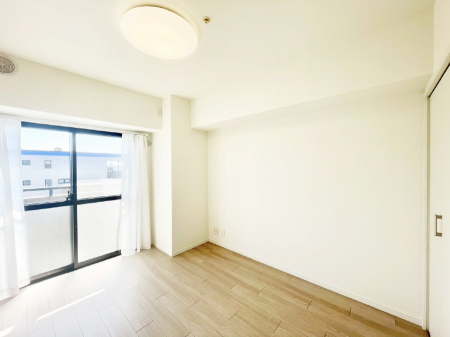 ���̑����ρ@�u�₩�ȓ��������������S�̂�D������ݍ���ł���܂�