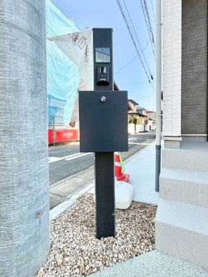 ���̑��@�V���v���f�U�C���̃|�X�g�B