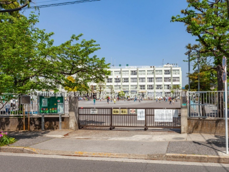 ���ӊ��@���w�Z 630m �]�ː�旧���l���w�Z