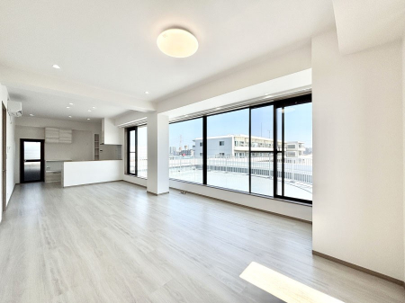 ���̑����ρ@�Ƒ������R�ƏW�܂�e���̃X�y�[�X�ɂȂ肻��