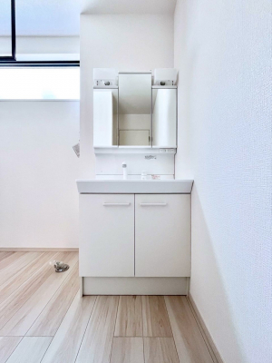 ���ʑ�E���ʏ��@�傫�����₷���O�ʋ��Ő�����������ʑ�́A�g�����Ȃ݃`�F�b�N�┧�̂������ɂ������߂ł��B 