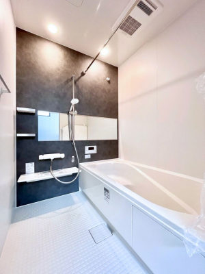 �����@����̔�����₷��؂ȃo�X�^�C���B�������Ƃ����C���y����Ŕ����Ƃ肽���ł��ˁI  