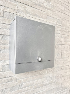 ���̑��@�V���v���f�U�C���̃|�X�g�B