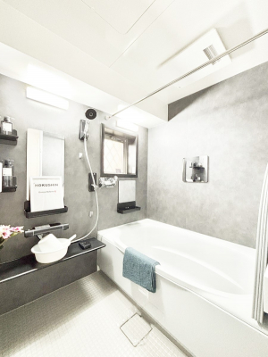 �����@����̔�������Ă���閾�邢�������̂���o�X���[��