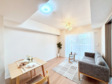 ���̑����ρ@�Ƒ������R�ƏW�܂�e���̃X�y�[�X�ɂȂ肻��