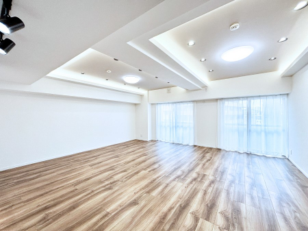 ���̑����ρ@���邢�z���������A�����̕��͋C�ɖ��������_�C�j���O�B   